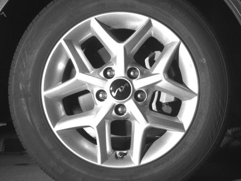 Used 2025 Kia Soul LX w/ LX Technology Package FWD image 13