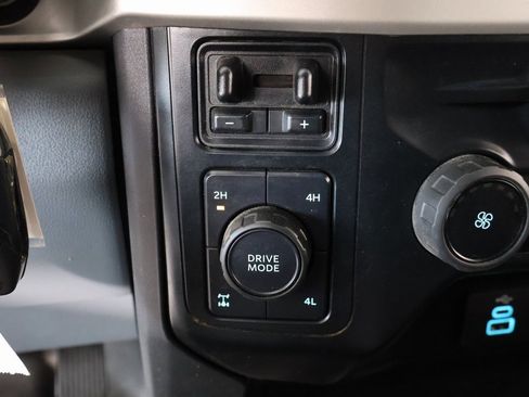 Used 2023 Ford F350 XL w/ FX4 Off-Road Package image 7