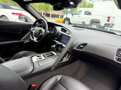 Used 2019 Chevrolet Corvette Z06 image 28
