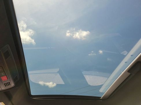 New 2026 Volkswagen Jetta GLI Autobahn FWD image 21