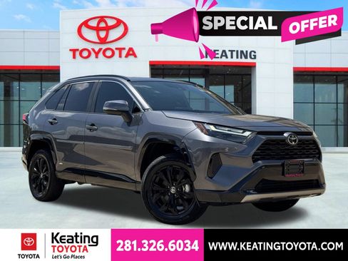 Used 2025 Toyota RAV4 SE w/ Convenience Package AWD/4WD image 1