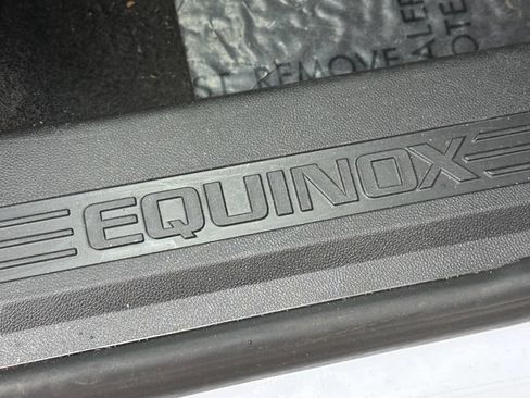 Used 2022 Chevrolet Equinox LT FWD image 43