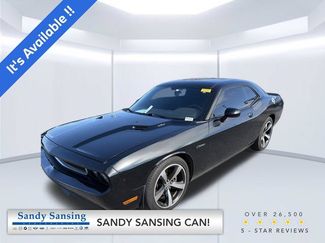 Used 2014 Dodge Challenger R/T RWD video 1