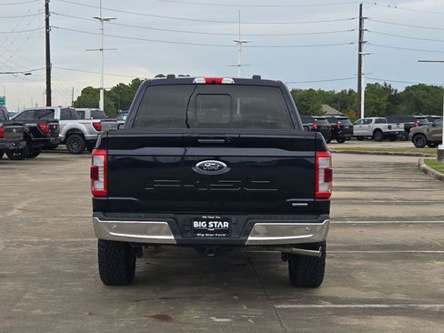 Used 2022 Ford F150 Lariat w/ Equipment Group 502A High AWD/4WD image 5