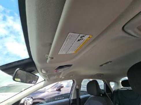 Used 2025 Kia K4 LXS image 16