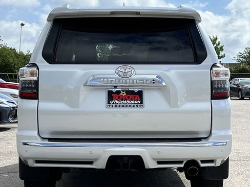 Used 2024 Toyota 4Runner Limited AWD/4WD image 5