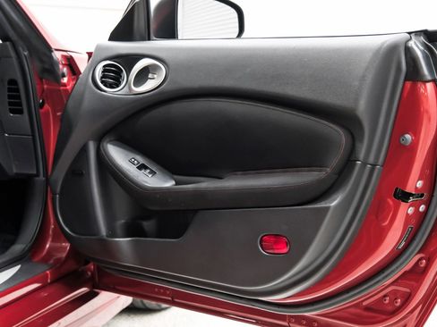 Used 2013 Nissan 370Z NISMO w/ Bose Pkg image 46