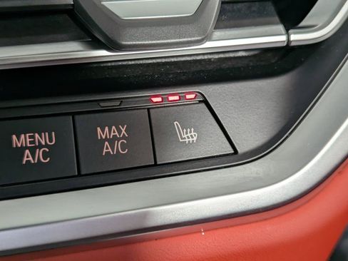 Certified 2022 BMW M4 xDrive Competition w/ Executive Package image 25