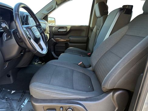 Used 2021 GMC Sierra 1500 Elevation w/ LPO, Elevation Black Package image 9