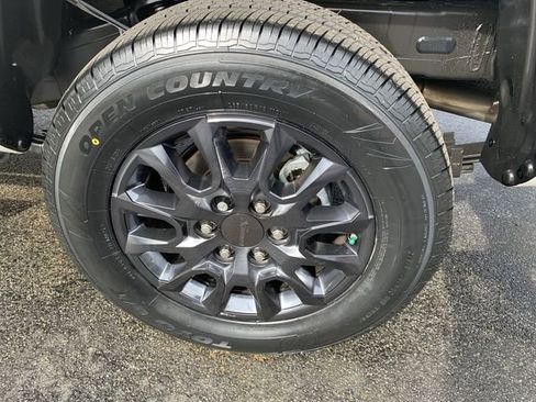 Used 2024 Toyota Tacoma SR image 34