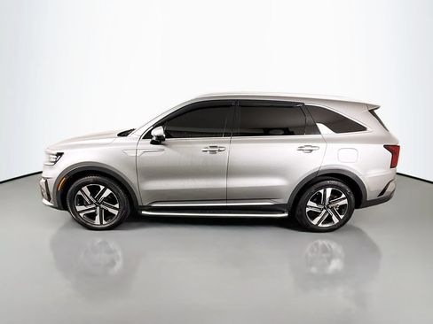 Used 2022 Kia Sorento SX Prestige w/ Panoramic Sunroof Package AWD/4WD image 4