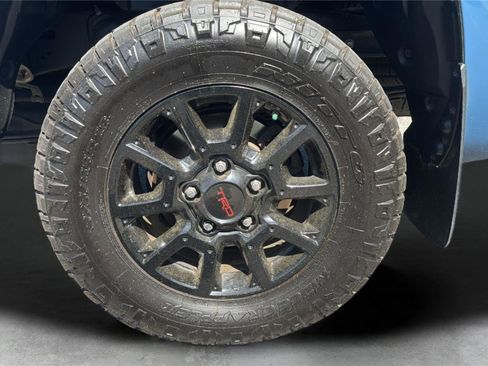 Used 2020 Toyota Tundra SR5 w/ SR5 Leather Package AWD/4WD image 28