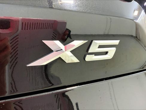Used 2021 BMW X5 xDrive40i AWD/4WD image 29