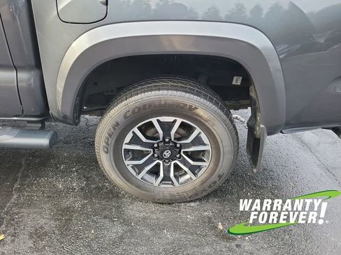 Used 2022 Toyota Tacoma TRD Sport image 21
