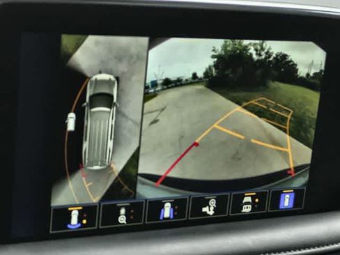 Used 2023 Chevrolet Tahoe LT w/ Luxury Package image 26