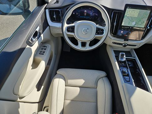 New 2026 Volvo XC60 B5 Ultra w/ Protection Package Premier image 9