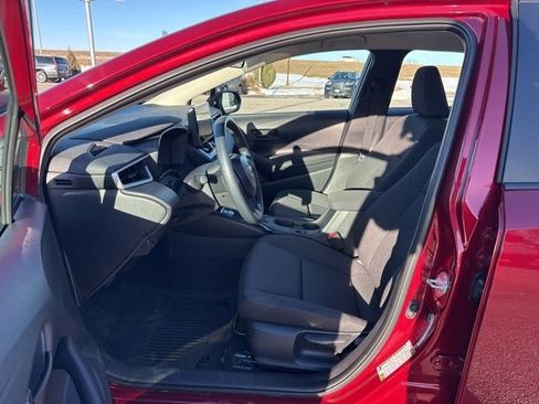 Certified 2025 Toyota Corolla LE image 17