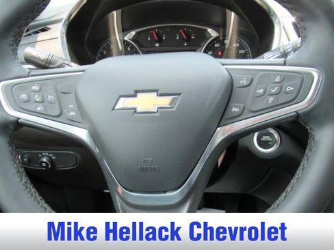 Used 2023 Chevrolet Equinox LT image 13