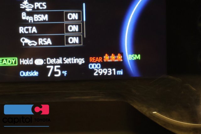 Used 2024 Toyota RAV4 LE AWD/4WD image 16