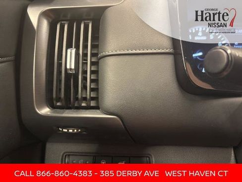 Certified 2023 Nissan Pathfinder SL image 17