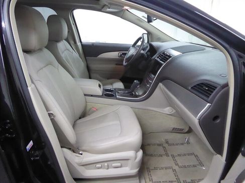 Used 2014 Lincoln MKX AWD image 21