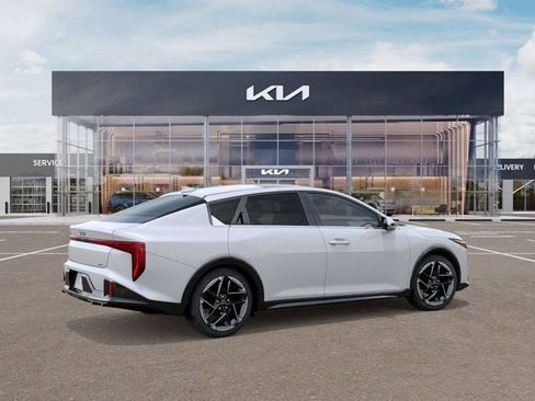 New 2025 Kia K4 GT-Line w/ GT-Line Premium Package FWD image 6