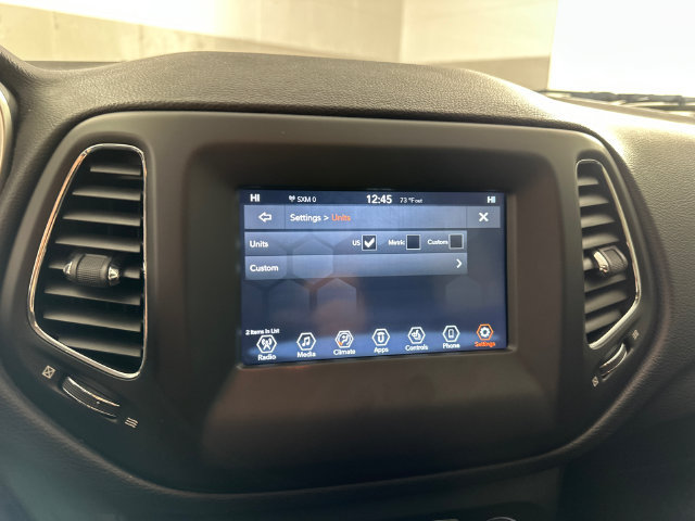 Used 2017 Jeep Compass Latitude w/ Popular Equipment Group AWD/4WD image 12
