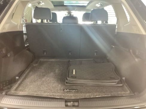 Certified 2024 Volkswagen Tiguan Wolfsburg Edition AWD/4WD image 16