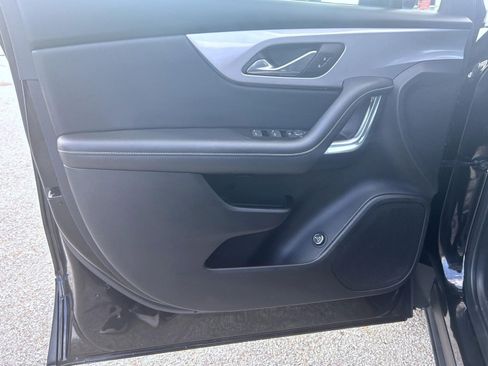 Certified 2023 Chevrolet Blazer LT w/ Convenience Package image 9