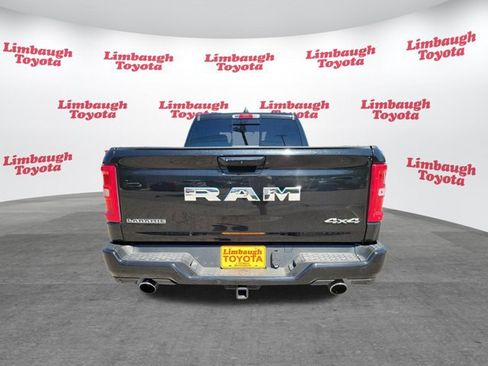Used 2025 RAM 1500 Laramie AWD/4WD image 27