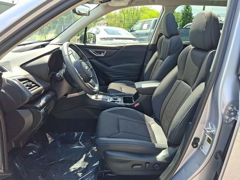Used 2023 Subaru Forester Premium AWD/4WD image 15