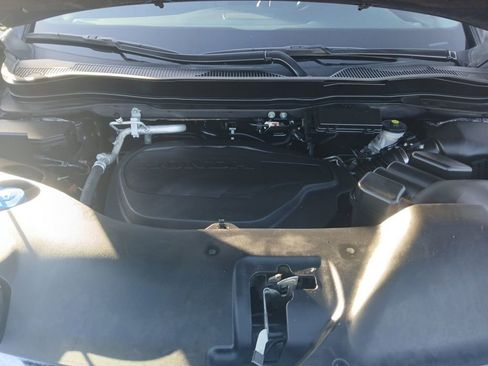 Used 2021 Honda Pilot Elite image 28