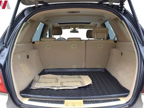 Used 2009 Mercedes-Benz ML 63 AMG 4MATIC image 26