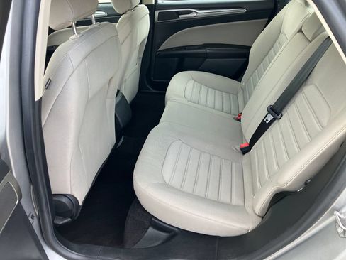 Used 2020 Ford Fusion S FWD image 12