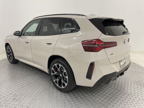 Used 2025 BMW X3 xDrive30i w/ Premium Package image 3