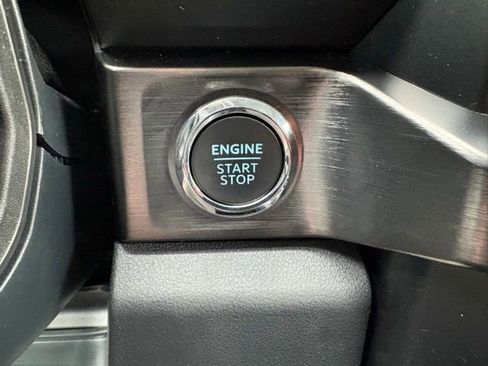 Used 2024 Ford F250 Lariat w/ Lariat Ultimate Package image 30