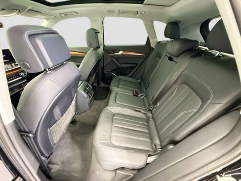 Certified 2023 Audi Q5 2.0T Premium w/ Convenience Package AWD/4WD image 19