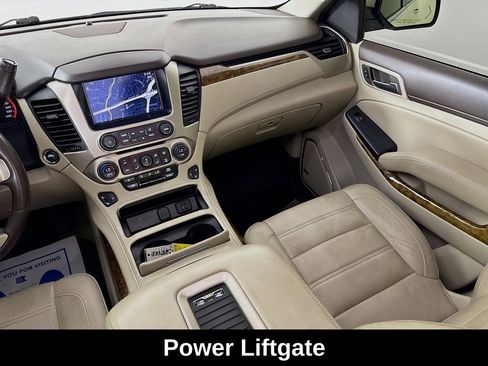 Used 2015 GMC Yukon Denali w/ Premium Package AWD/4WD image 31