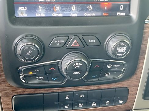 Used 2019 RAM 1500 Laramie w/ Convenience Group image 37