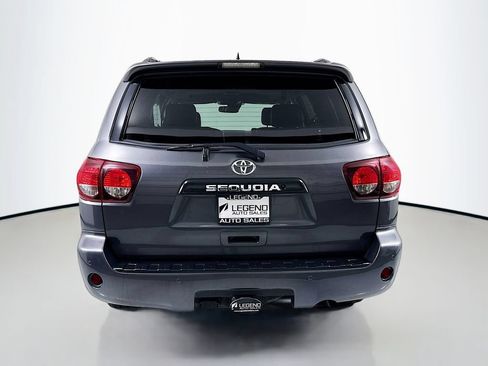Used 2019 Toyota Sequoia TRD Sport w/ TRD Sport Premium Package AWD/4WD image 6