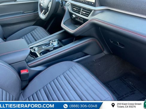 New 2026 Ford Explorer ST-Line w/ ST-Line Street Pack RWD image 18