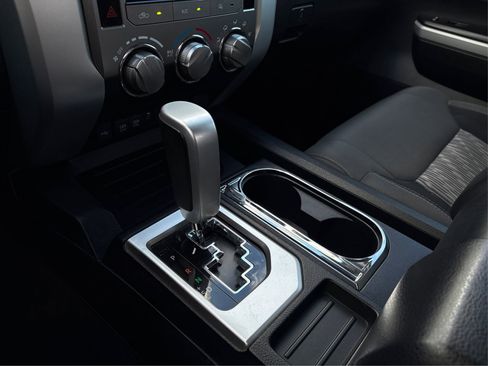 Used 2020 Toyota Tundra SR5 w/ SR5 Upgrade Package image 29