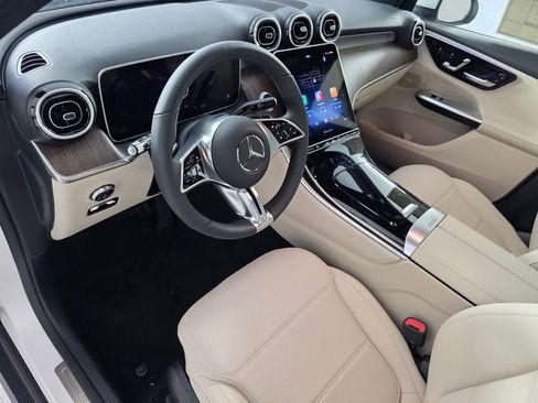 New 2026 Mercedes-Benz GLC 300 4MATIC image 7