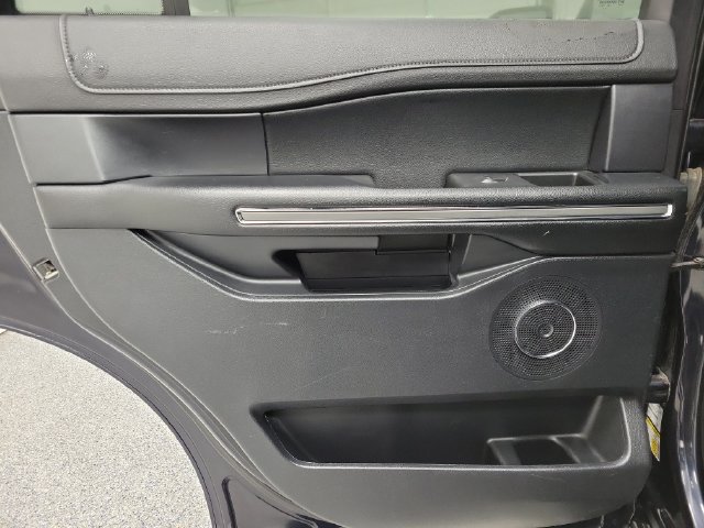 Used 2021 Ford Expedition XLT AWD/4WD image 11