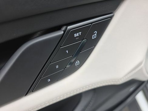 Certified 2023 Porsche Taycan 4S image 26