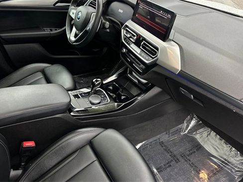 Used 2023 BMW X3 sDrive30i w/ Premium Package image 18