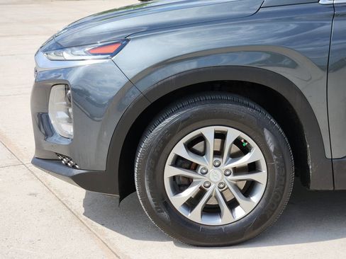 Used 2019 Hyundai Santa Fe SE AWD/4WD image 8