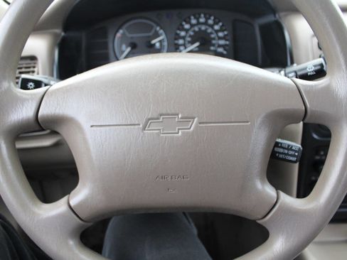 Used 2001 Chevrolet Prizm w/ Preferred Equipment Group 3 image 14