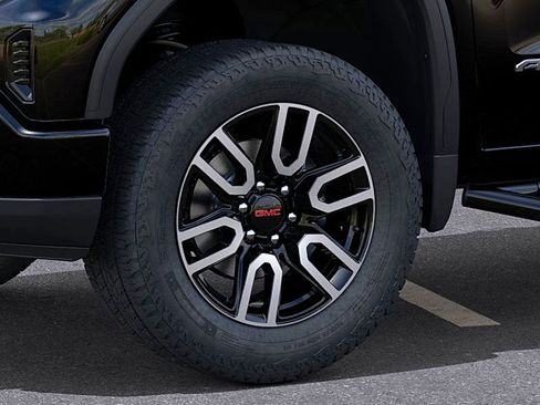 New 2026 GMC Sierra 1500 AT4 w/ Technology Package image 9