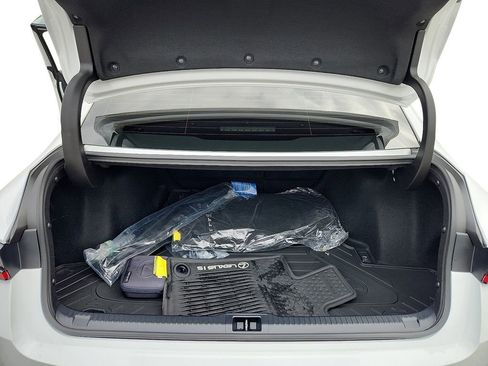 Used 2025 Lexus IS 350 F Sport image 28